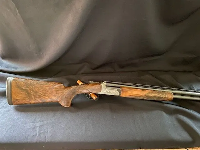 Perazzi refinish and recut checkering — view 2