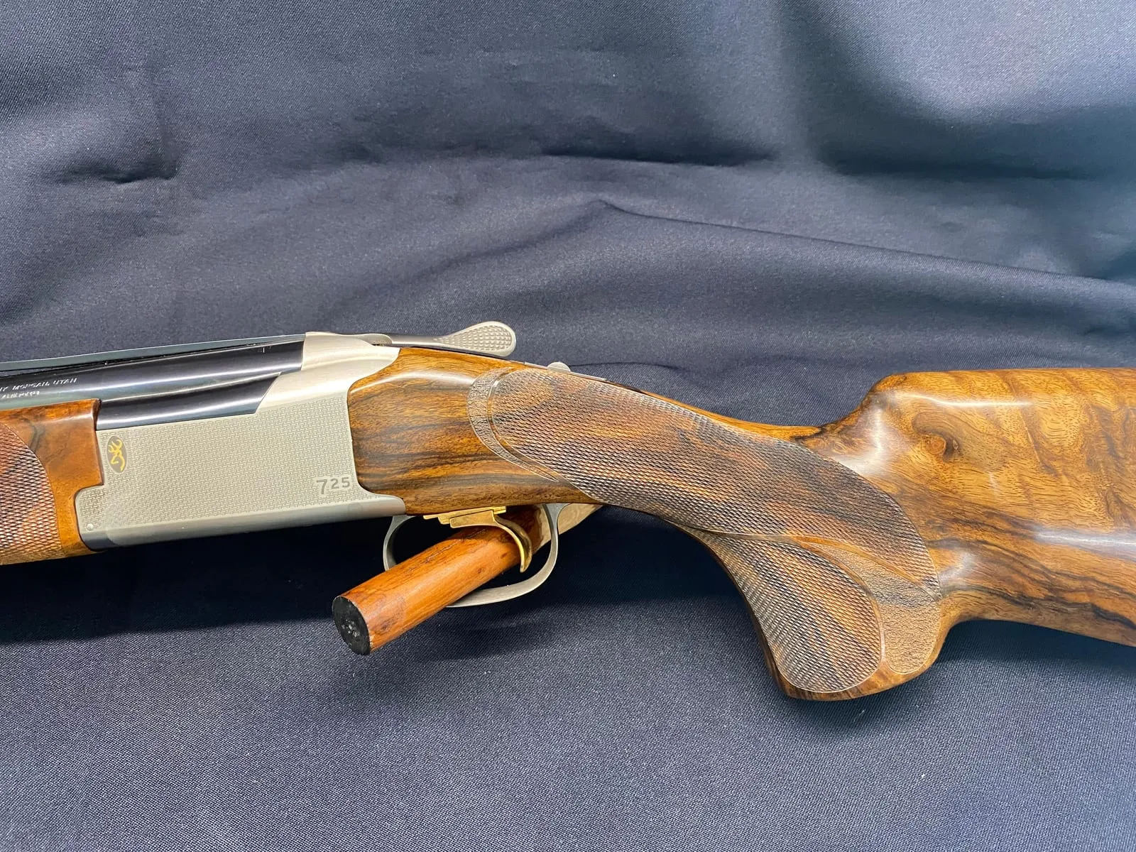 Browning 725 with new Bastogne walnut stock — view 4