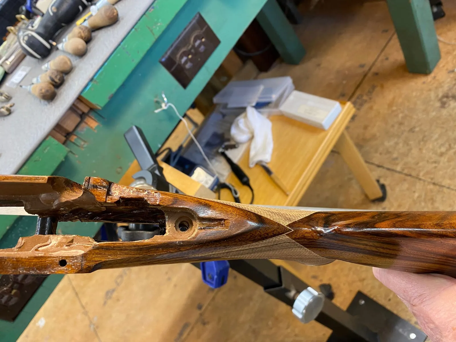 Flame stick at 28 LPI — view 4