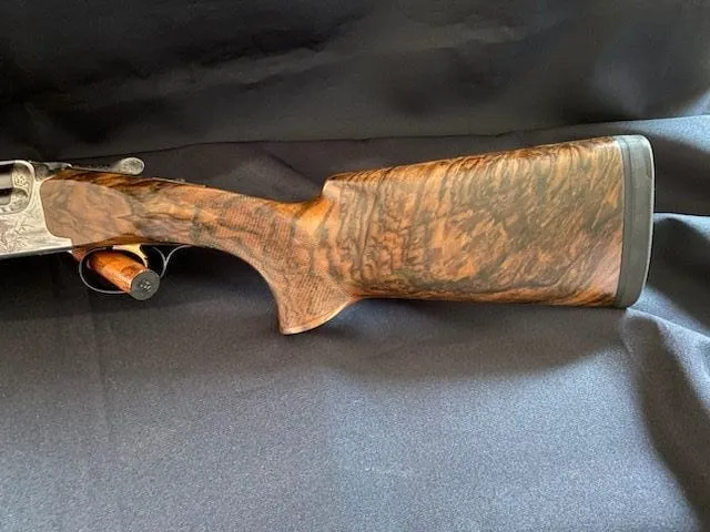 Perazzi refinish and recut checkering — view 7