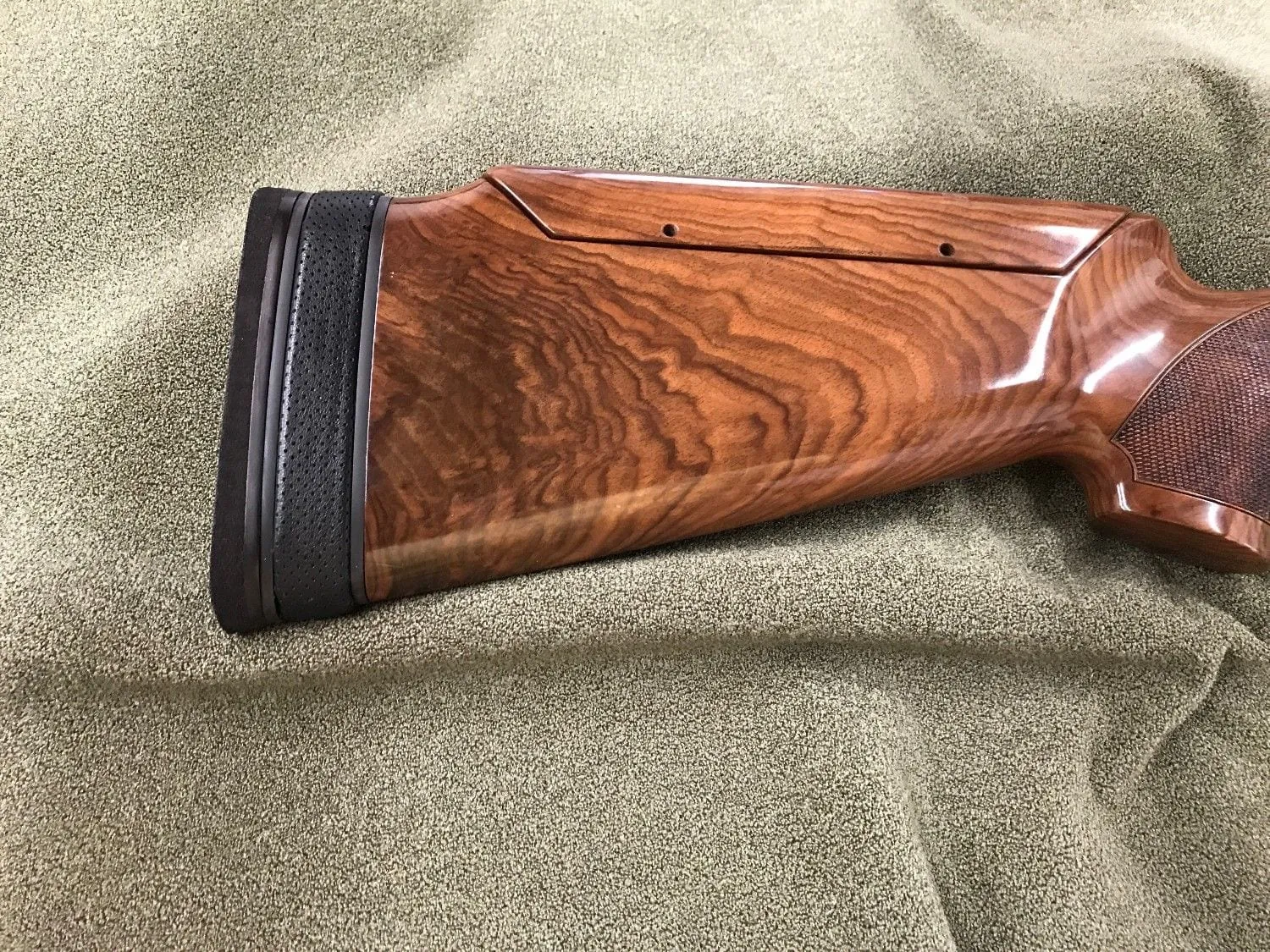 Recoil pads, recoil systems and adjustable combs — view 7