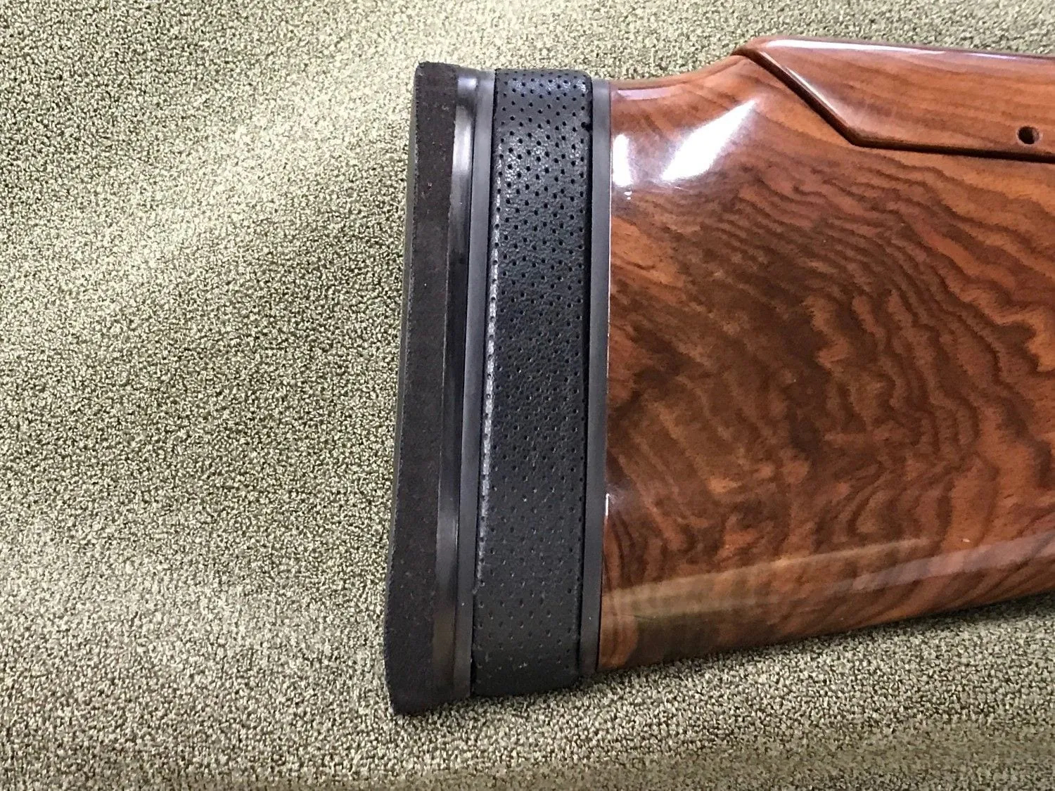 Recoil pads, recoil systems and adjustable combs — view 8