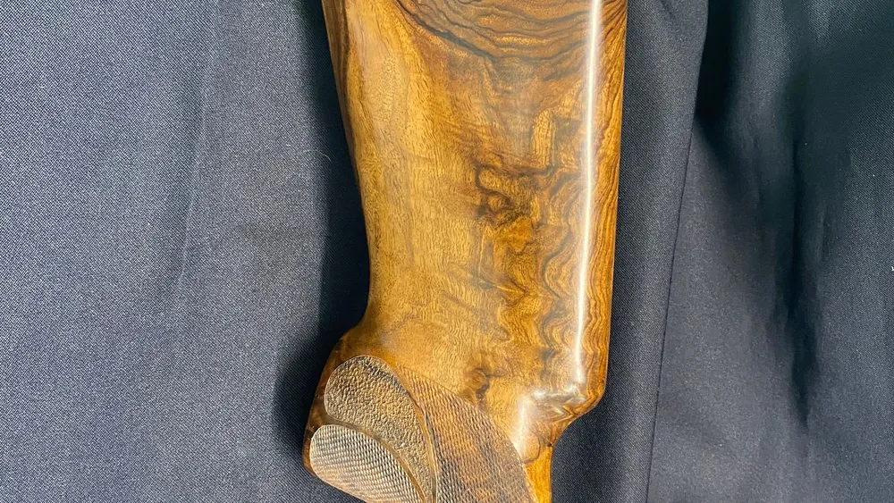 Browning 725 with new Bastogne walnut stock